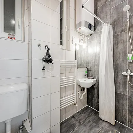 Apartment Zichy Courtyard Loft B Comfy With Ac *